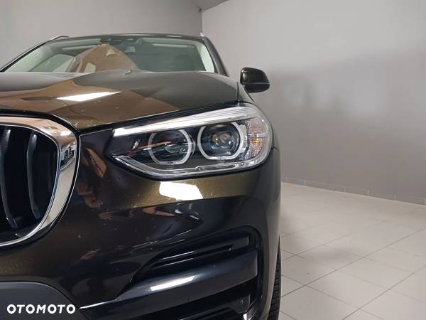 BMW X3 xDrive20d - 4