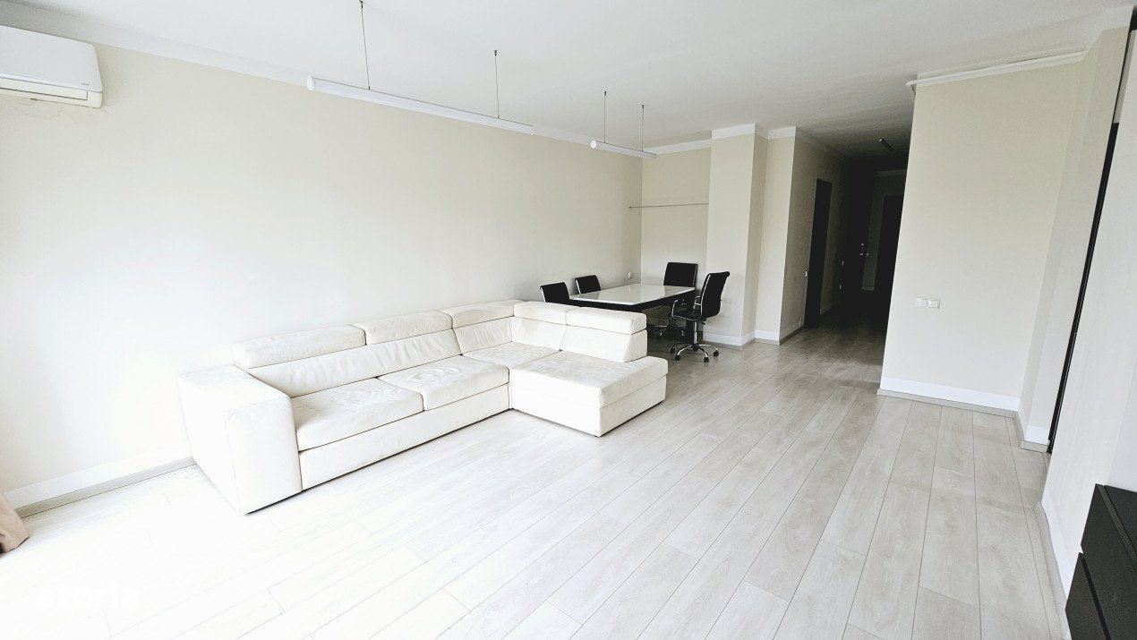 Apartament 3 camere tip penthouse, zona centrala, The Office