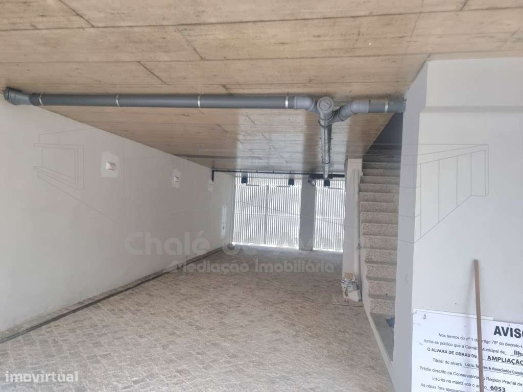 Apartamento T2 Duplex com Garagem para 2 carros e Terraço-Aveiro - Grande imagem: 3/8