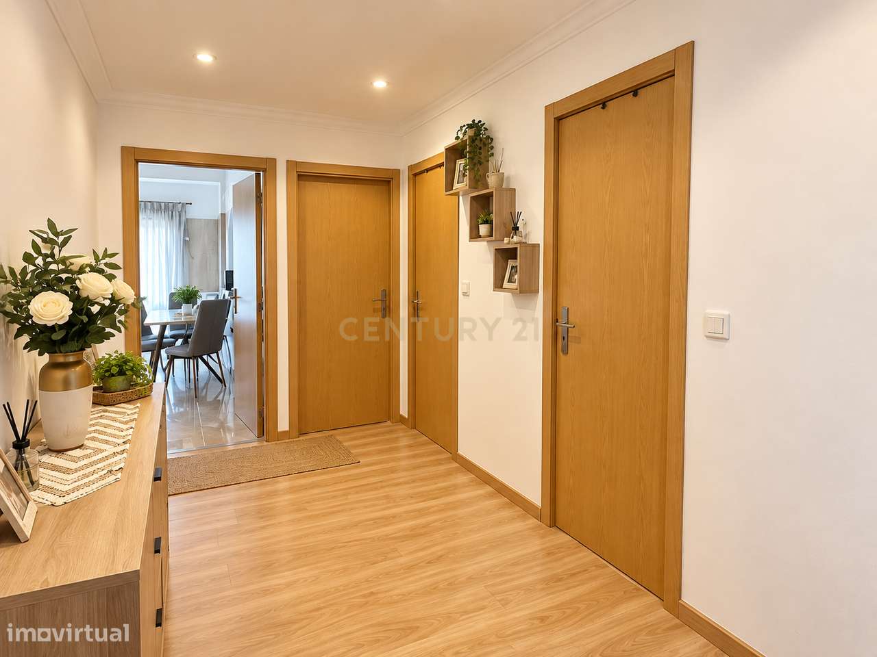 Apartamento  T2 renovado no Vale da Amoreira.-5