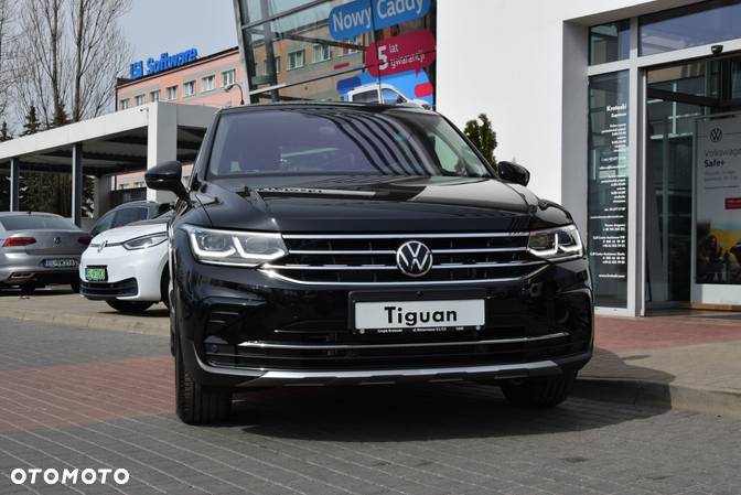 Volkswagen Tiguan - 2