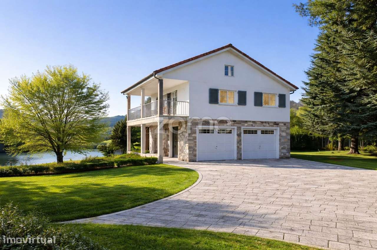 Moradia T4 em Montalegre - Com vistas para o Rio Rabagão-22