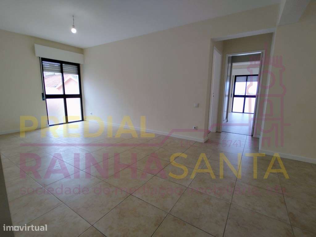 Apartamento T2. Renovado. - Grande imagem: 5/18