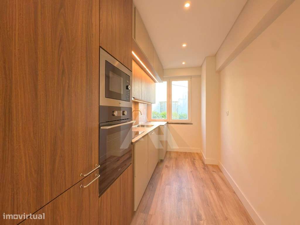 Apartamento T2 no Monte Estoril a 5 Minutos da Praia-7