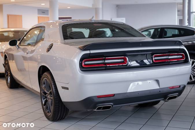 Dodge Challenger 3.6 SXT - 4