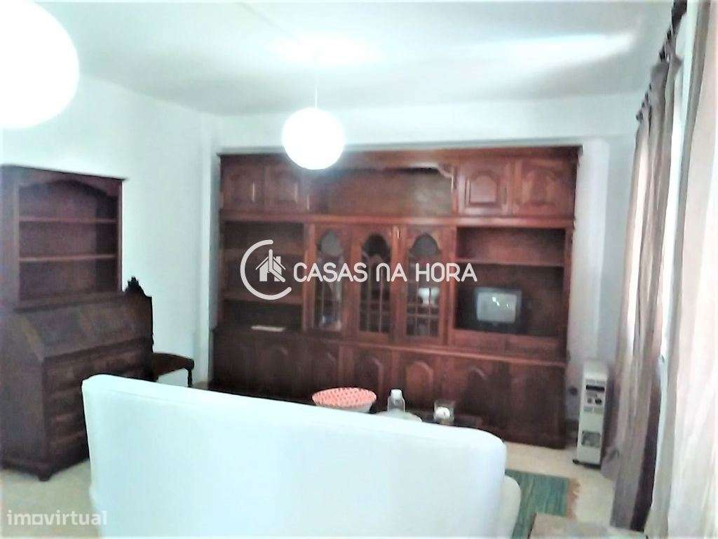 Apartamento T2 para venda em Setúbal  Av. D. Manuel I-5