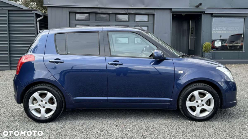 Suzuki Swift - 5