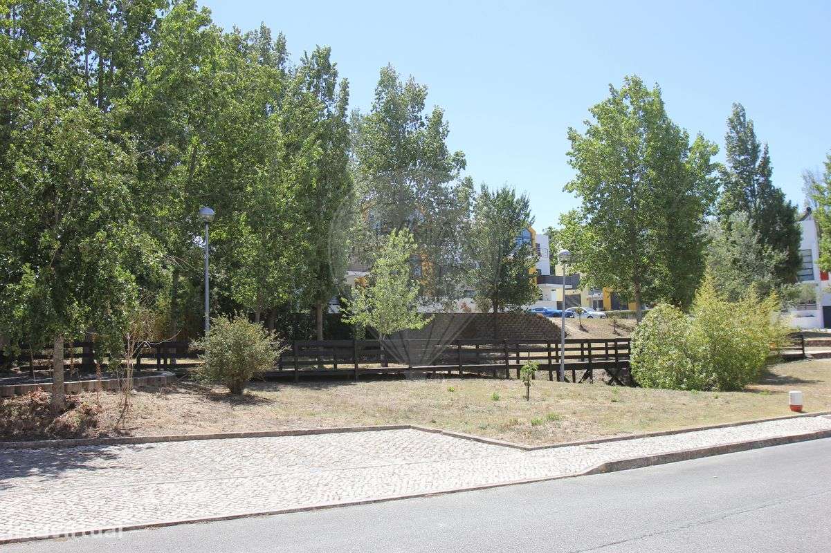 Terreno  para arrendamento - Grande imagem: 4/10