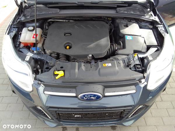 Ford Focus 1.6 TDCi DPF SYNC Edition - 18