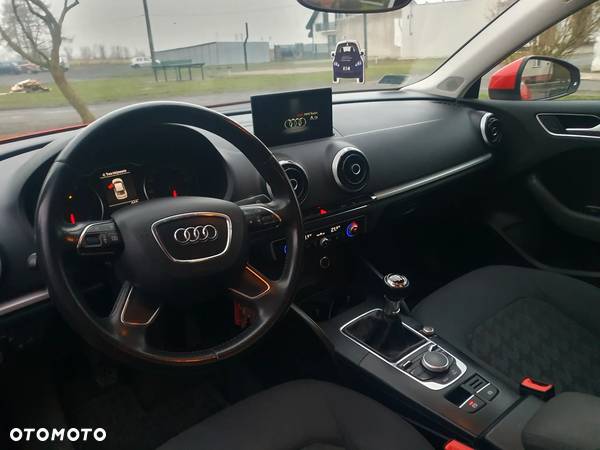 Audi A3 1.4 TFSI Ambiente - 12