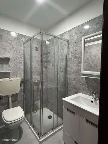 T3 em bom estado na Guimarota - Grande imagem: 4/8