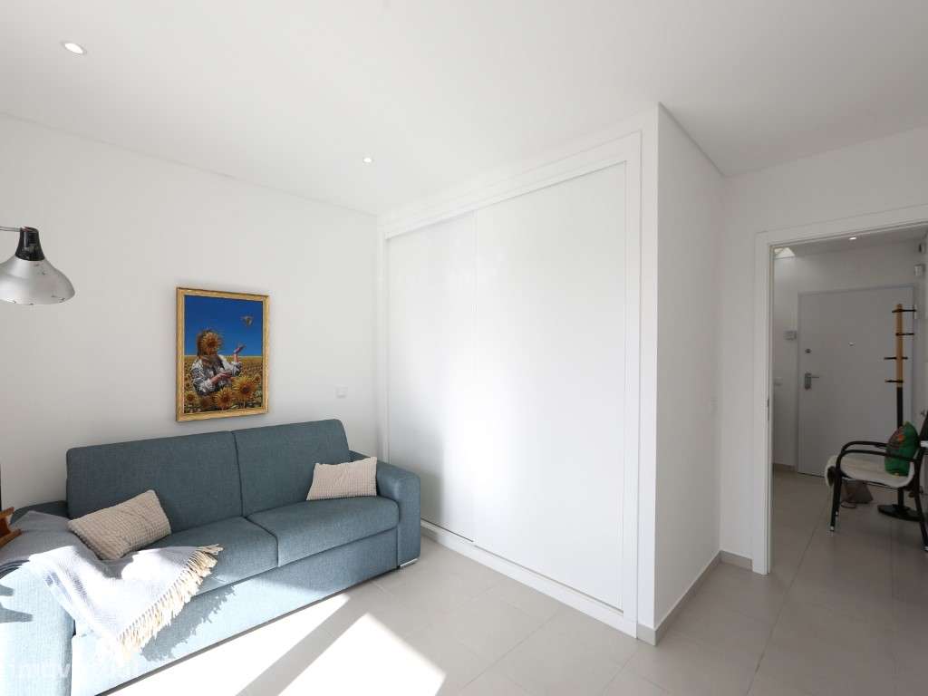 Penthouse T2 com vista panorâmica de mar e terraço privado em condo...-22