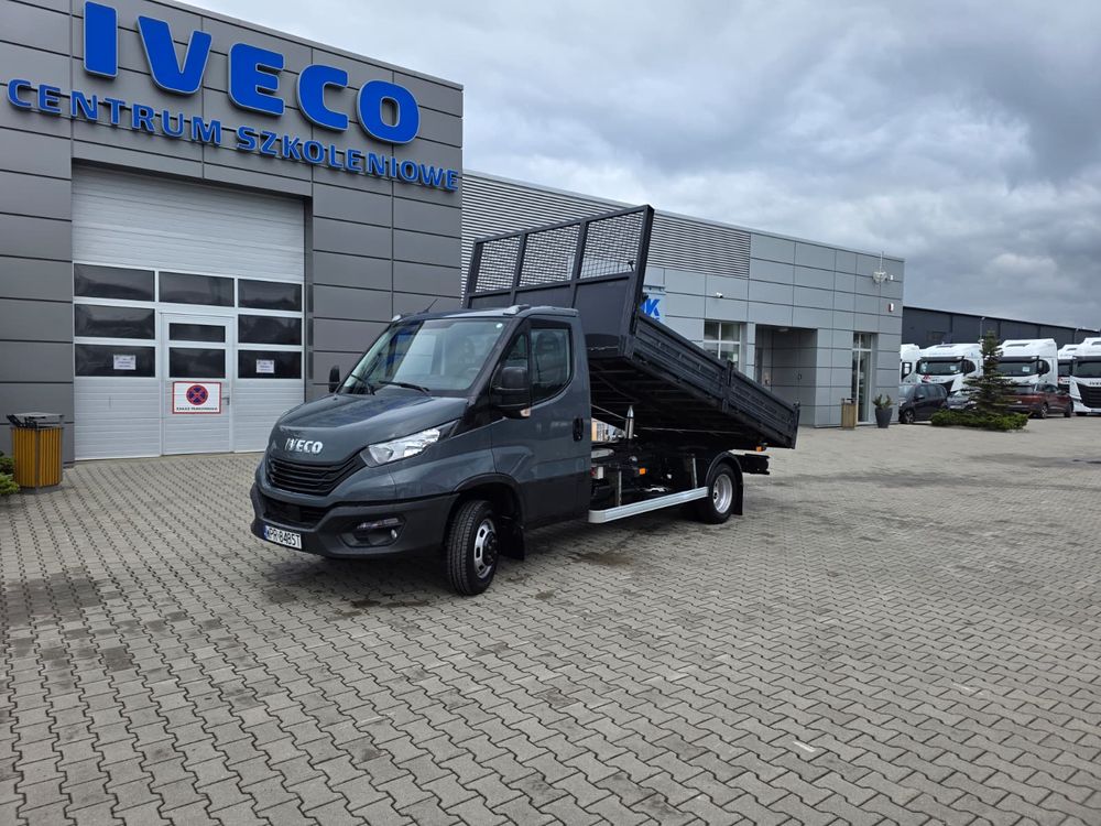 Iveco 50C18 Wywrotka Trój Stronna Krajowy ! Dmc 3500 kg ! Wzmocniony na kat B ! wywrotka 3800x2200x400 Dzielone burty !