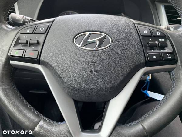 Hyundai Tucson 2.0 CRDI Comfort 4WD - 24