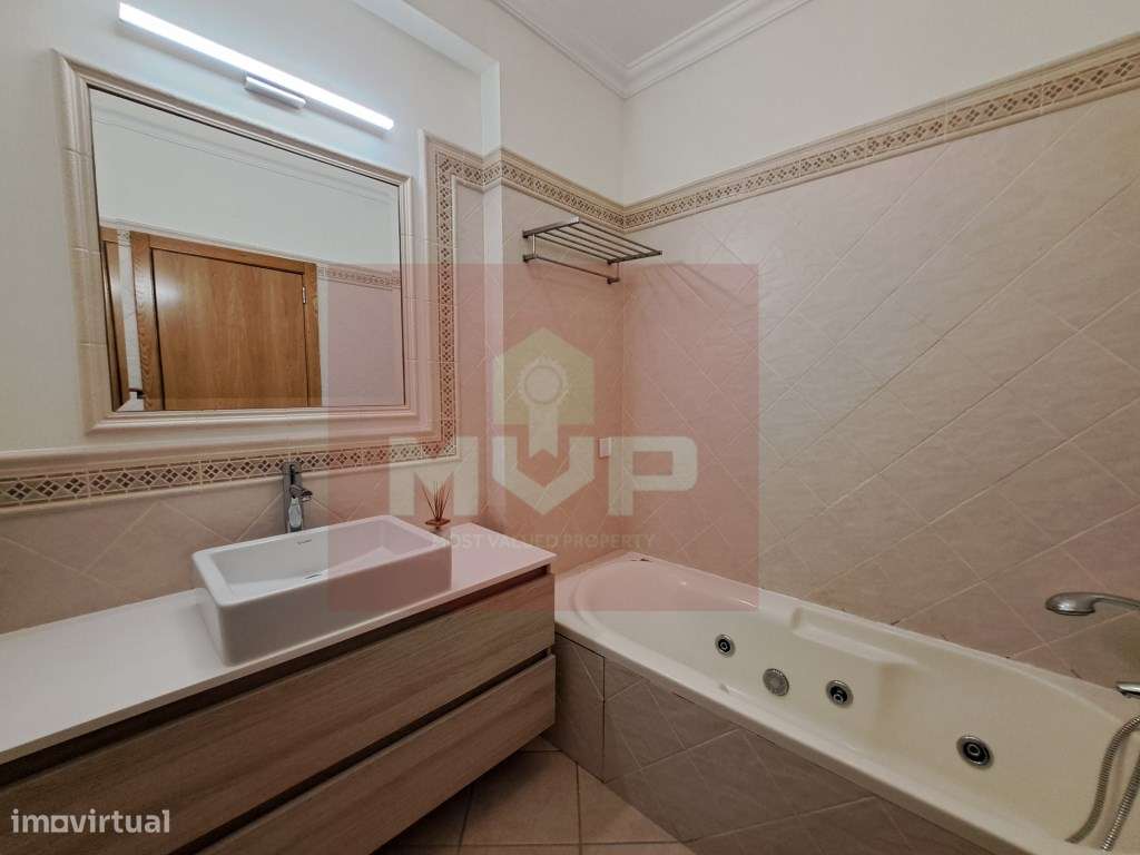 T3 na Guia com piscina comum e estacionamento - Grande imagem: 5/42