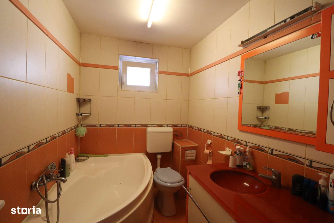 Vila individuala spatioasa cu 1500 mp teren central in Magurele-14