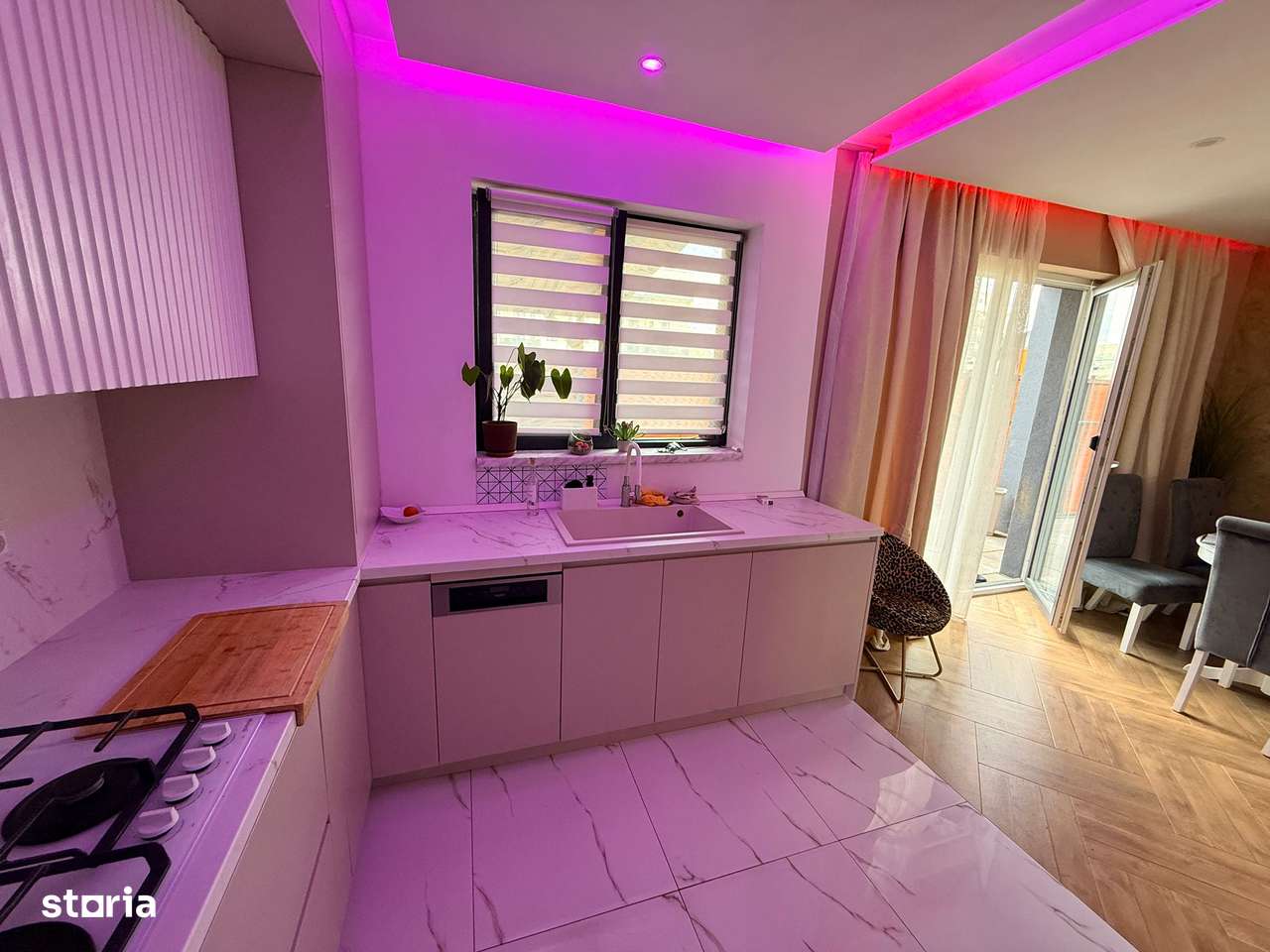 Casa insiruita zona Sesu de Sus-5