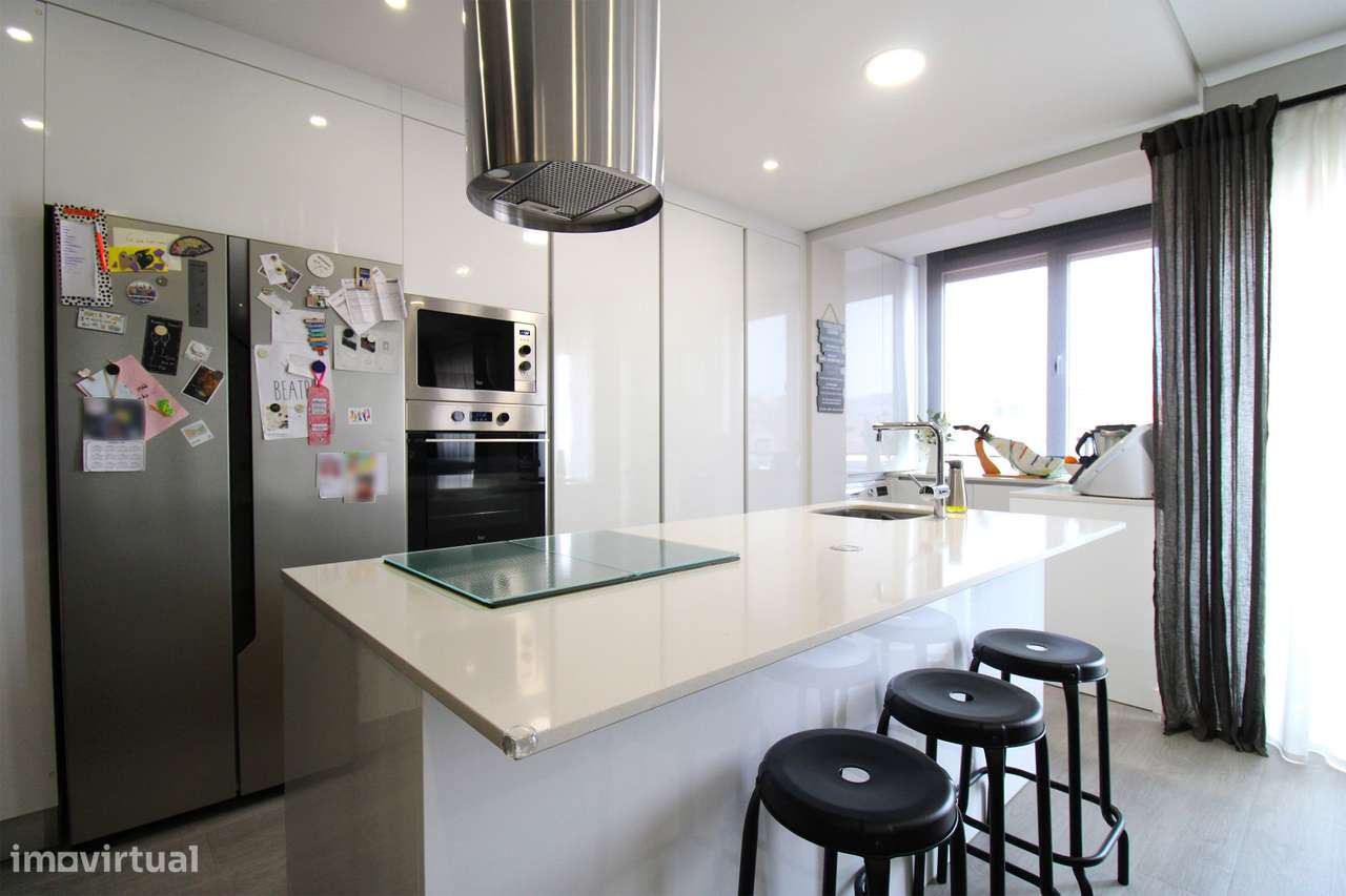 Apartamento T3 Cova da Piedade-Almada-8