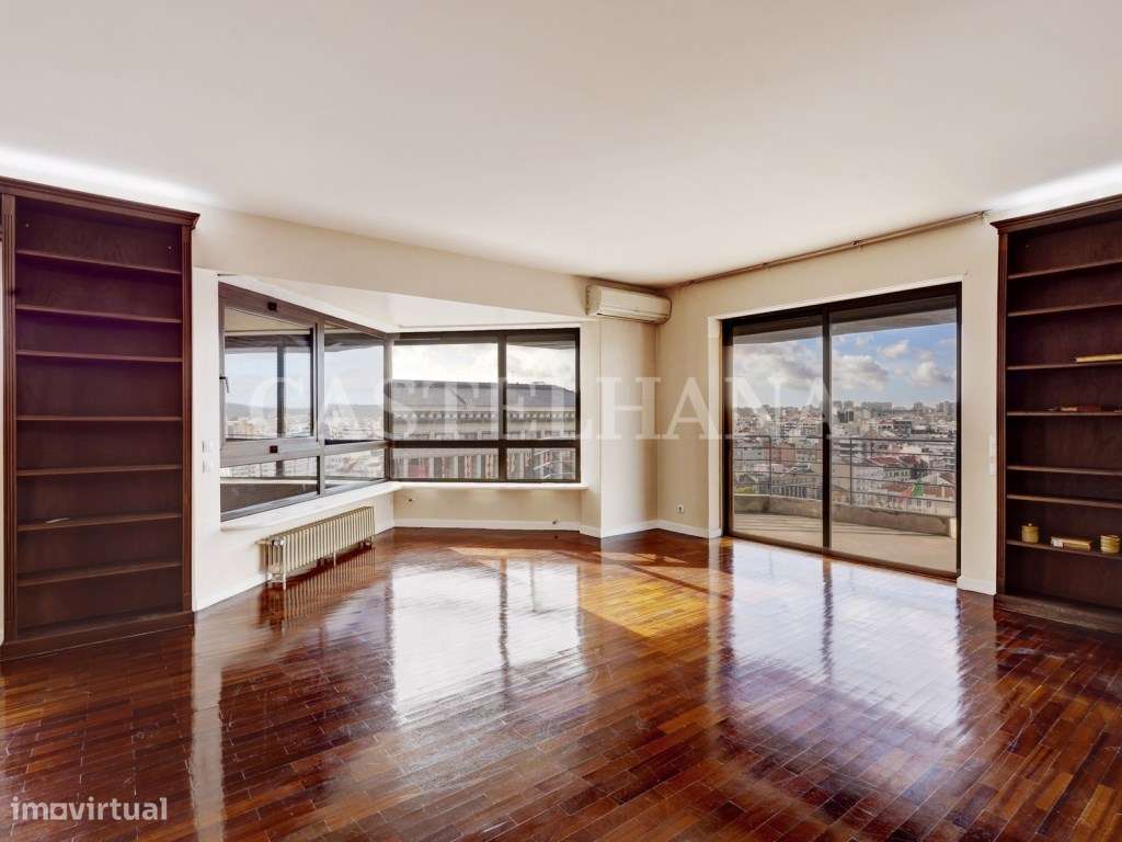 Apartamento T4 com 330m2 no Edifício Via Veneto na Av. João XXI em ... - Grande imagem: 5/25