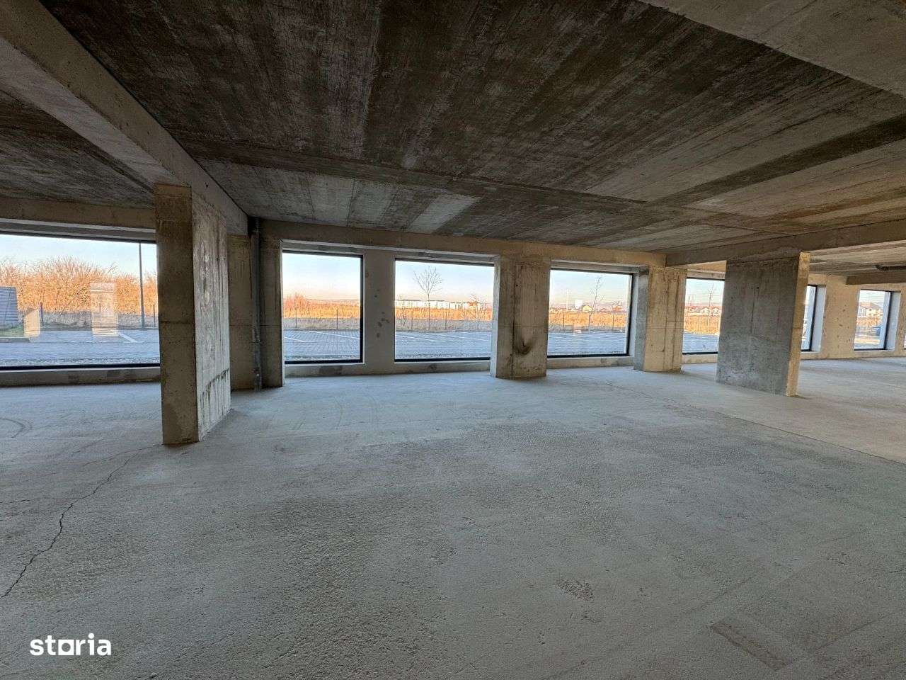 Spațiu comercial – Calea Șurii Mici, ansamblul Valletta Park-8