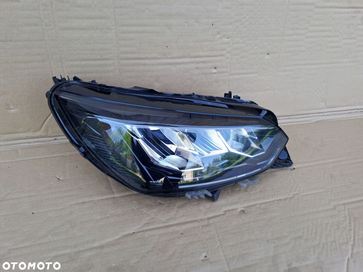 PEUGEOT 208 II PRAWA LAMPA FULL LED 9833036180 UŻYWANA - 3