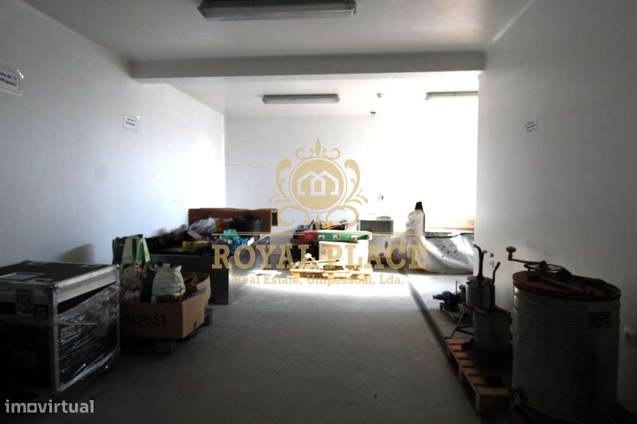 Quinta com armazém em Ossela, Oliveira de Azeméis-41