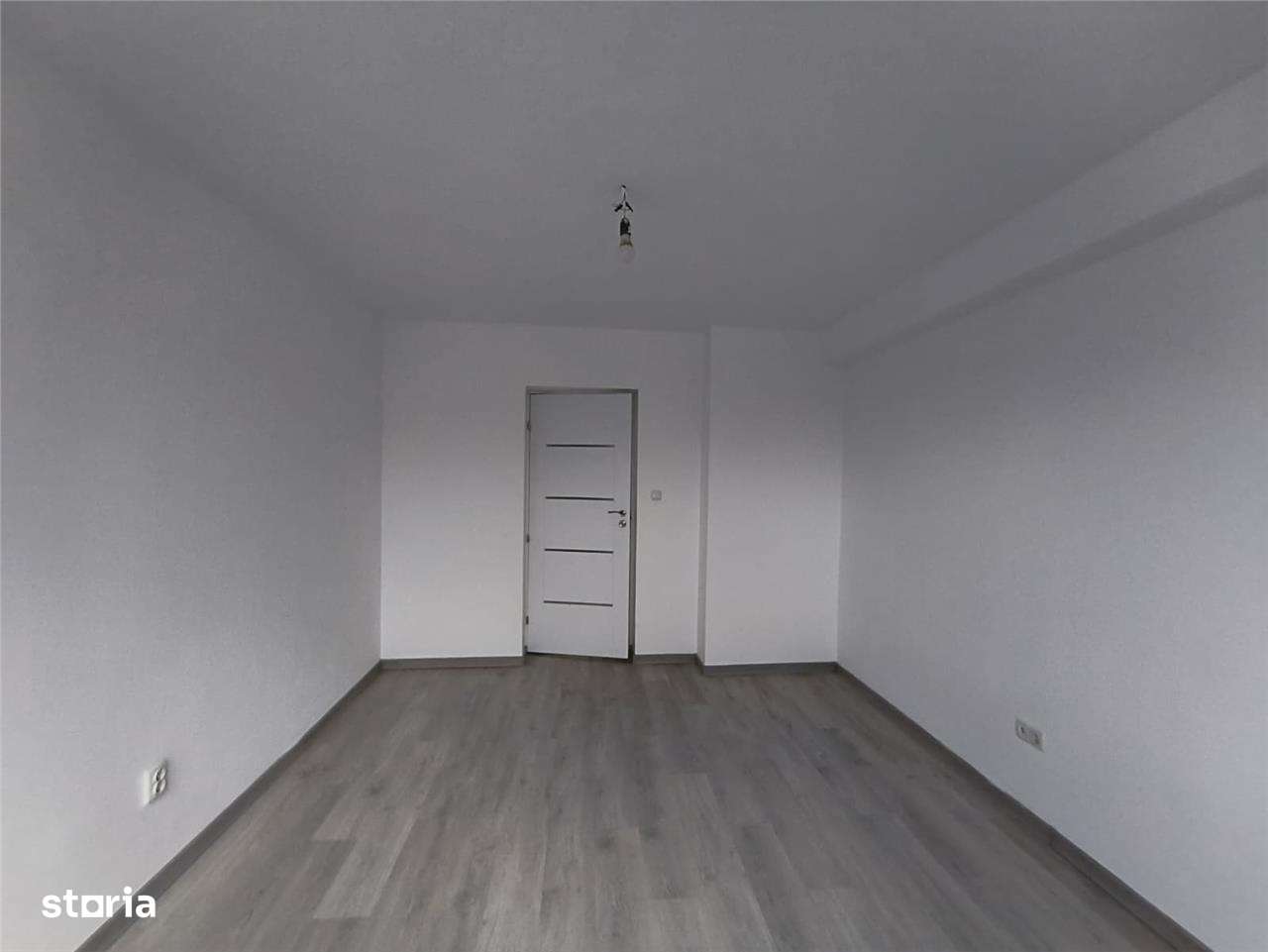 Apartament 2 Camere Et 2 Semicentral Renovat-3