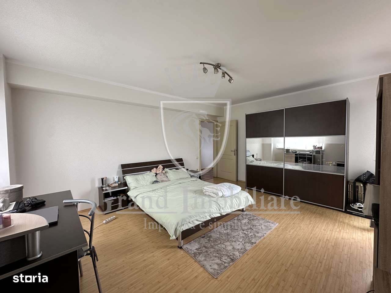 Apartament 2 camere decomandate 65 mp plus 2 balcoane zona Calea Turzi - Imagine principală: 5/8