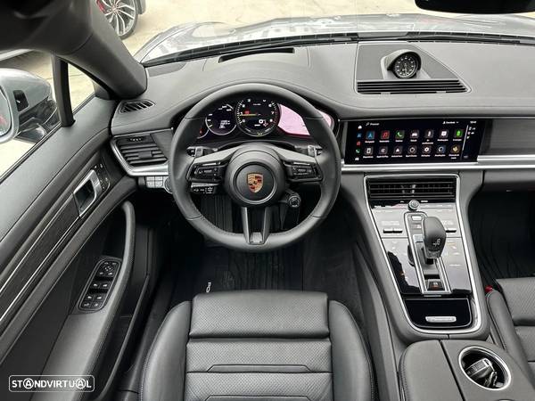 Porsche Panamera Sport Turismo - 10