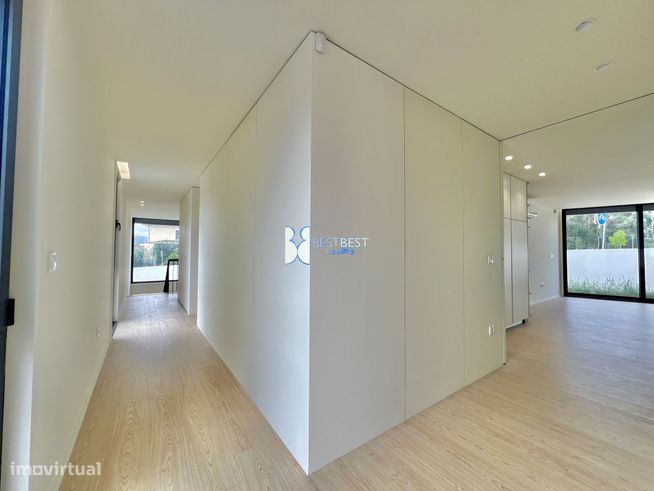 MORADIA INDIVIDUAL DE LUXO T3, DUAS SUITES, NOVA, CONCLUIDA,NA TROFA-10