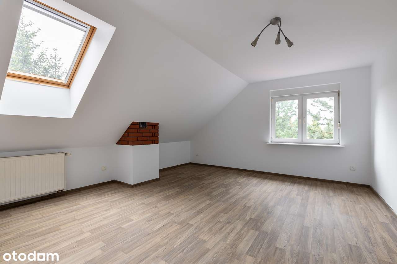 Przestronny dom w Plewiskach, podwójny garaż-4