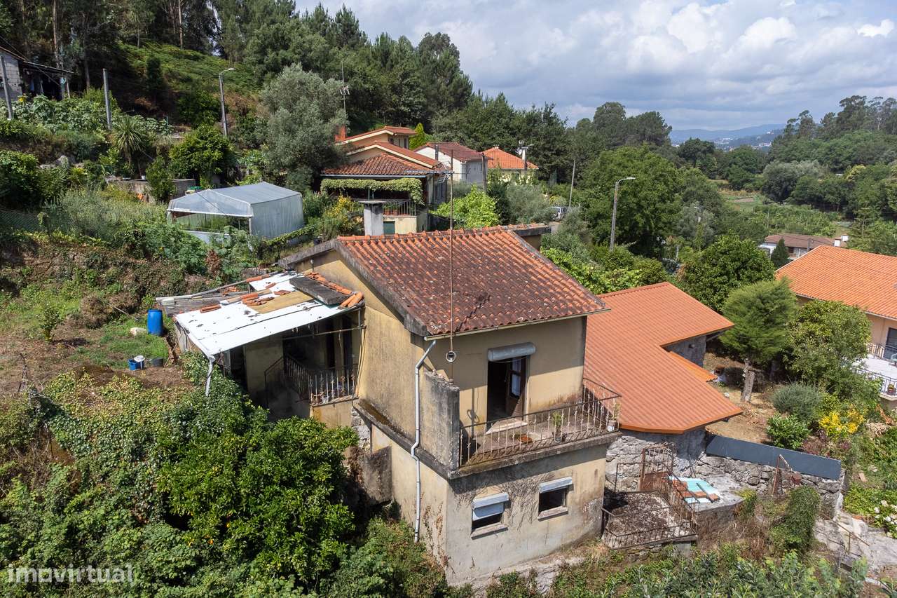 Moradia para Restauro, São João de Rei, Póvoa de Lanhoso-21