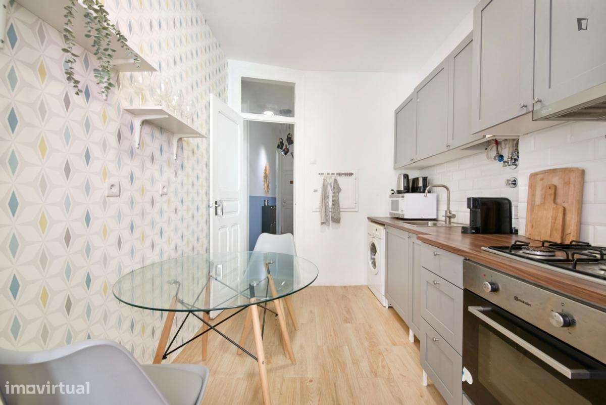 Quarto - localizado em Alameda Lisbon - Grande imagem: 5/10