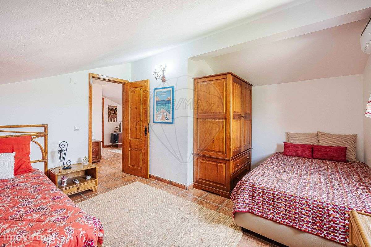 Moradia T4 para venda-27