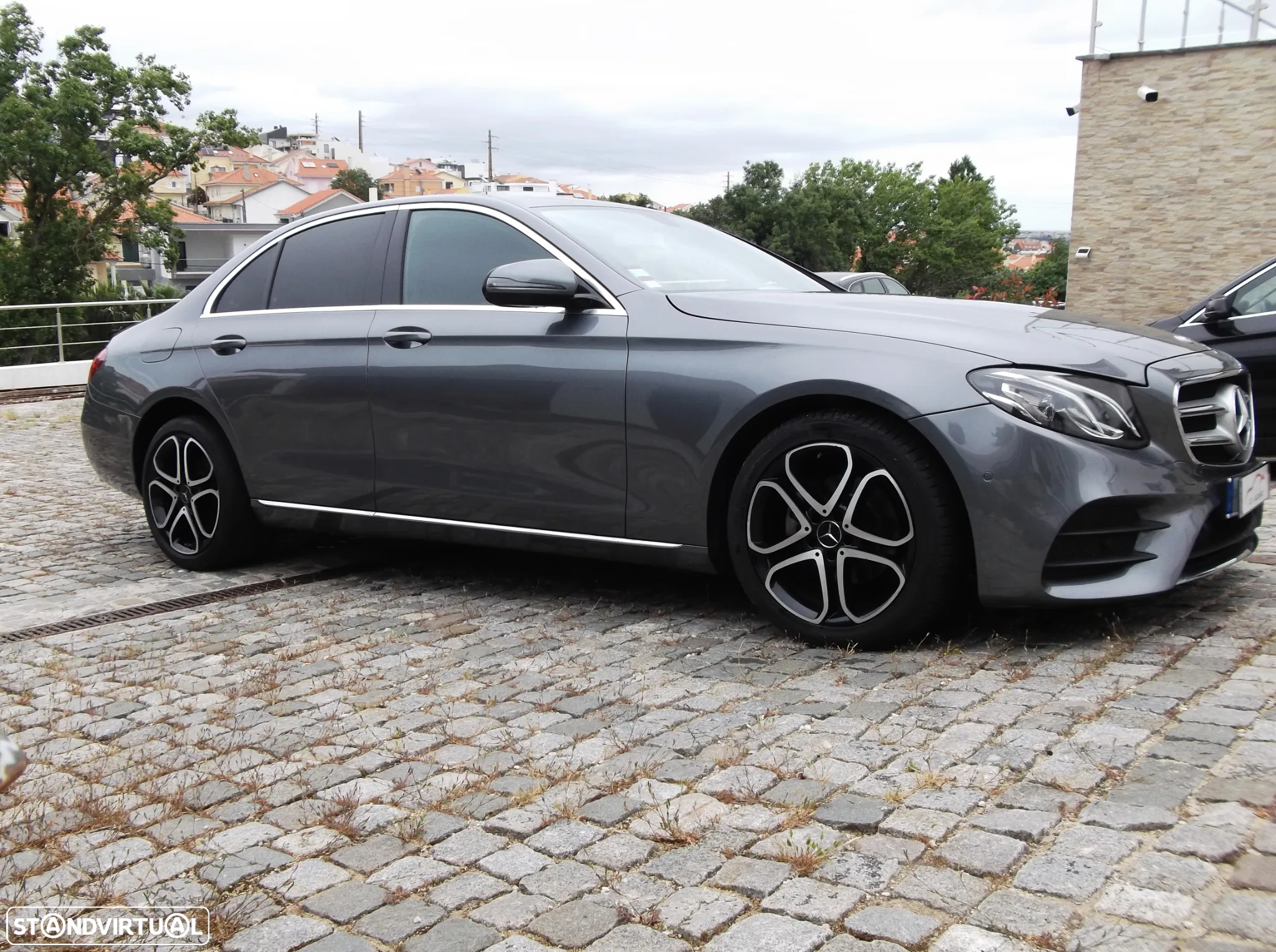 Mercedes-Benz E 220 d Avantgarde+ - 5