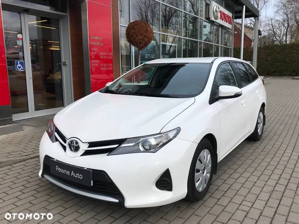 Toyota Auris 1.4 D-4D Life - 1