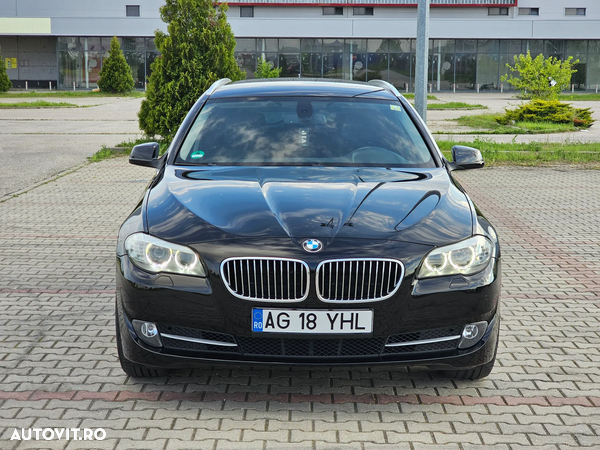 BMW Seria 5 520d Touring Sport-Aut. - 2