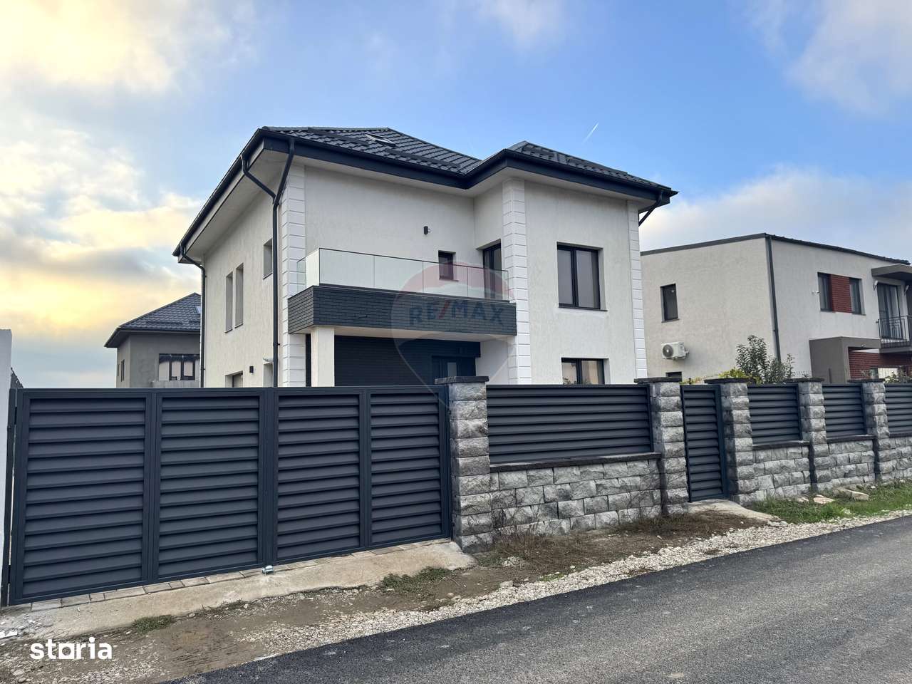 Vila 6 camere | curte generoasa | Tunari - Nord - Imagine principală: 1/20