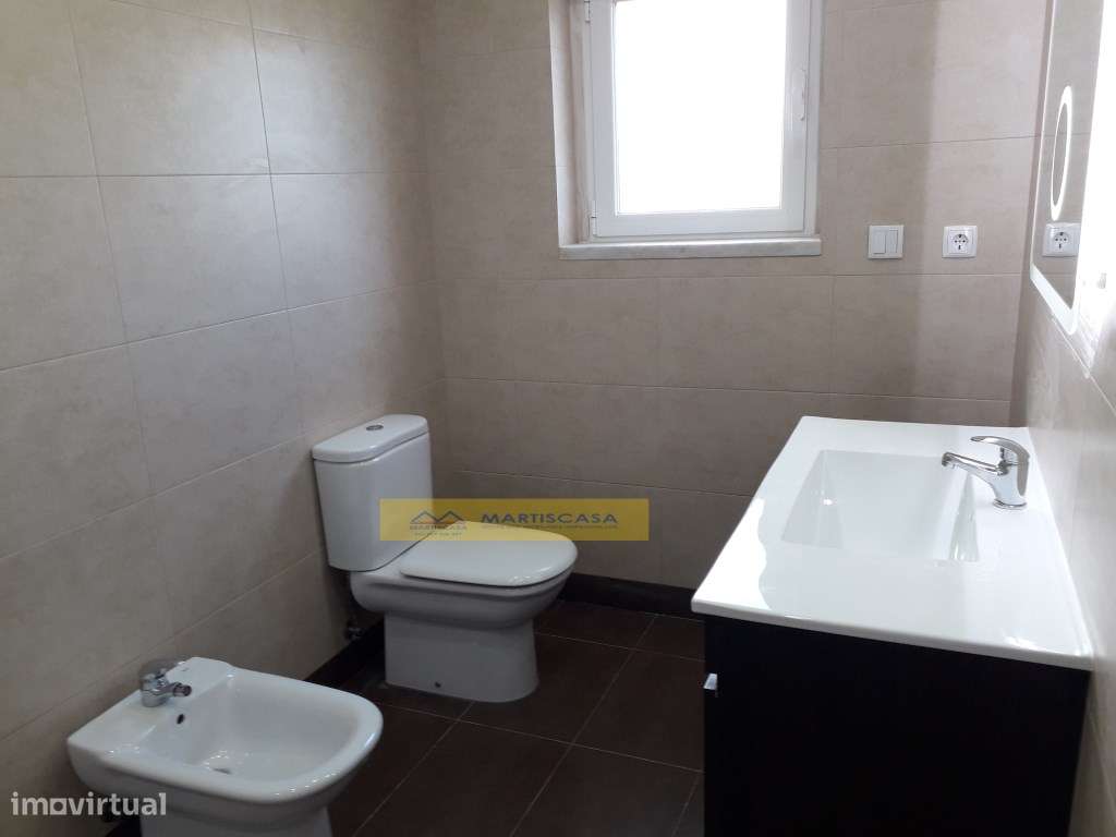 Moradia T3+1 Centro Ericeira/VISTA MAR - OFERTA ESCRITURA E REGISTOS-38