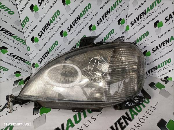 Farol Esq Mercedes-Benz M-Class (W163) - 1