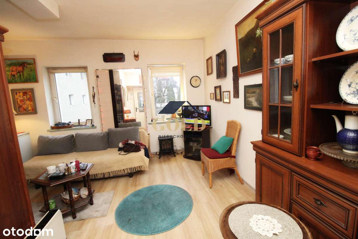 Przytulna kawalerka-1