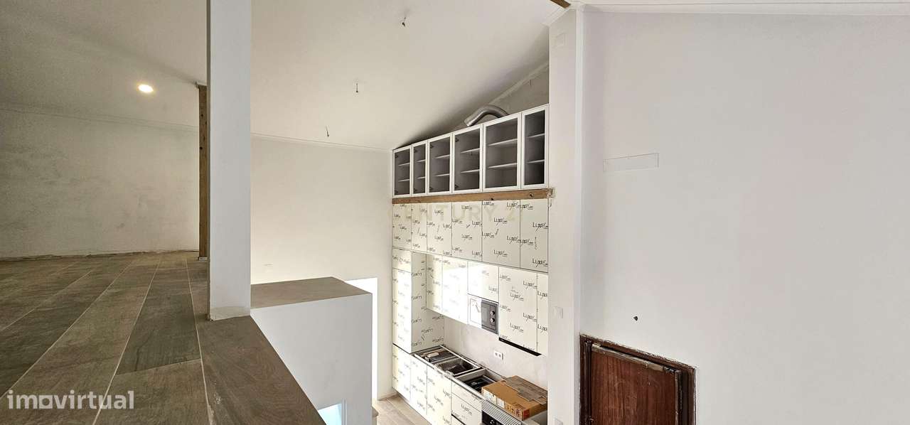 Moradia T2 + 1 no coração do bairro da Ajuda-30