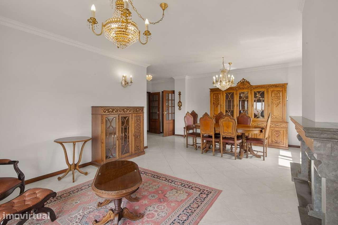 T4 com garagem fechada (38 m²) em Rio Tinto – Excelente oportunidade-22