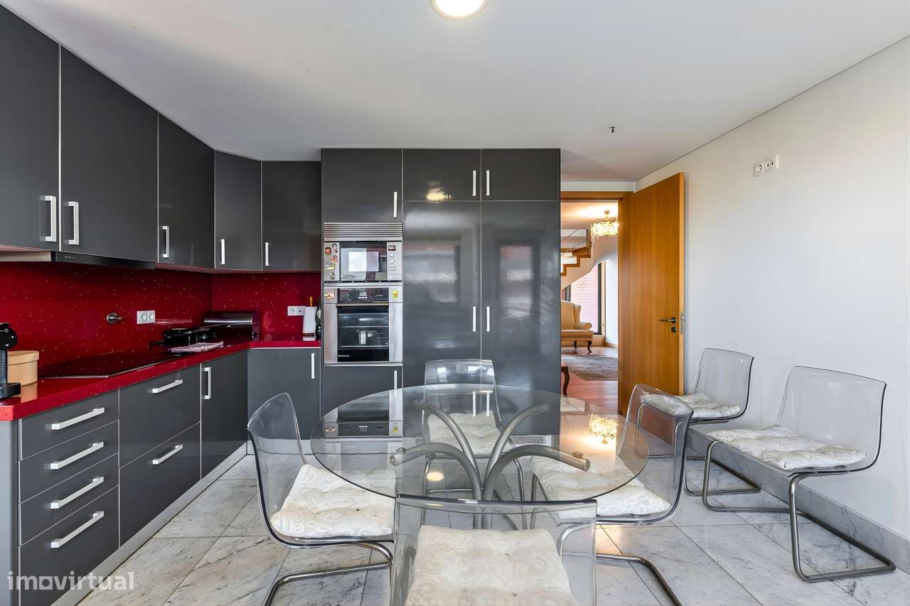 Penthouse T6 duplex, com piscina privativa, em condomínio de luxo-5