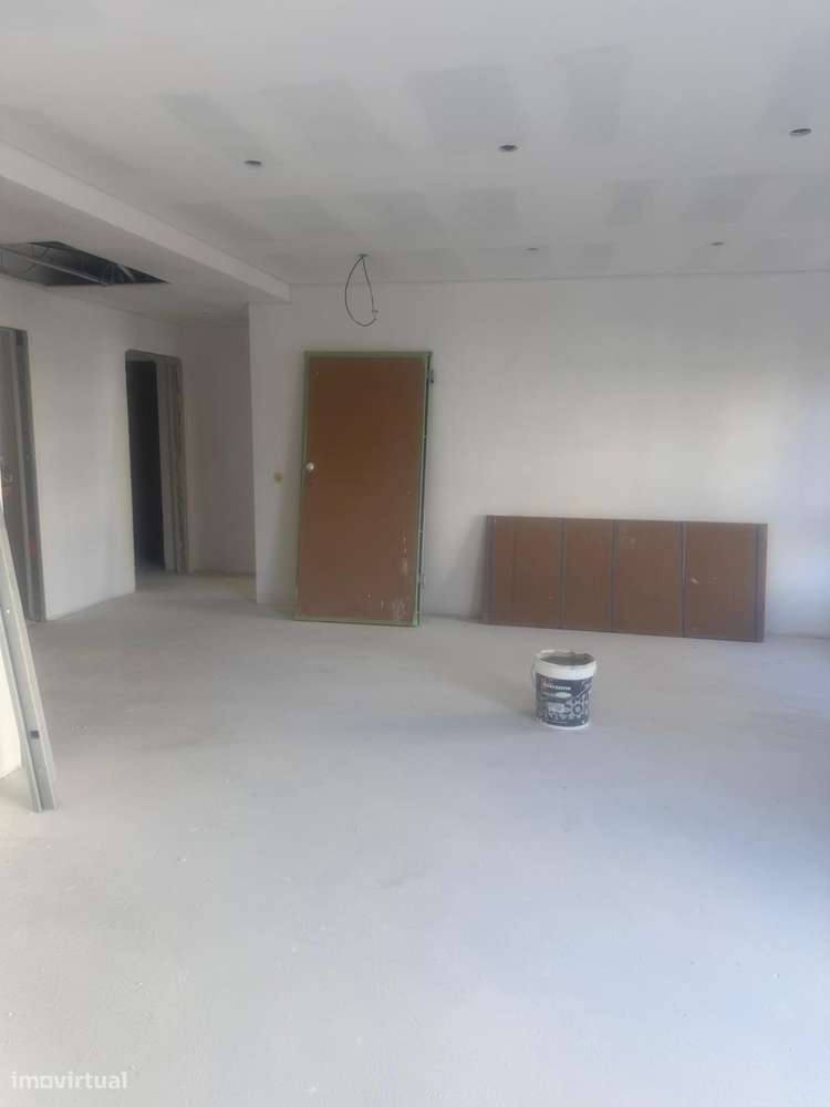 Apartamento T3 em fase de construção, no Montijo-5