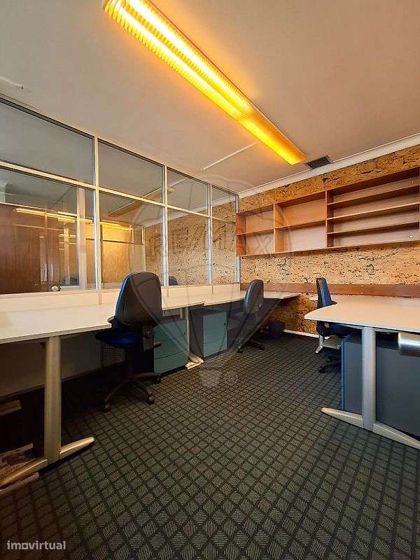 Escritório  para arrendamento - Grande imagem: 4/13