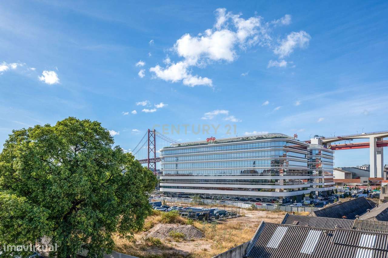 T2 Renovado em Alcântara | Lisboa-22
