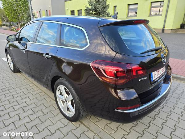 Opel Astra 1.7 CDTI DPF Color Edition - 14