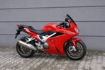 Honda VFR - 2