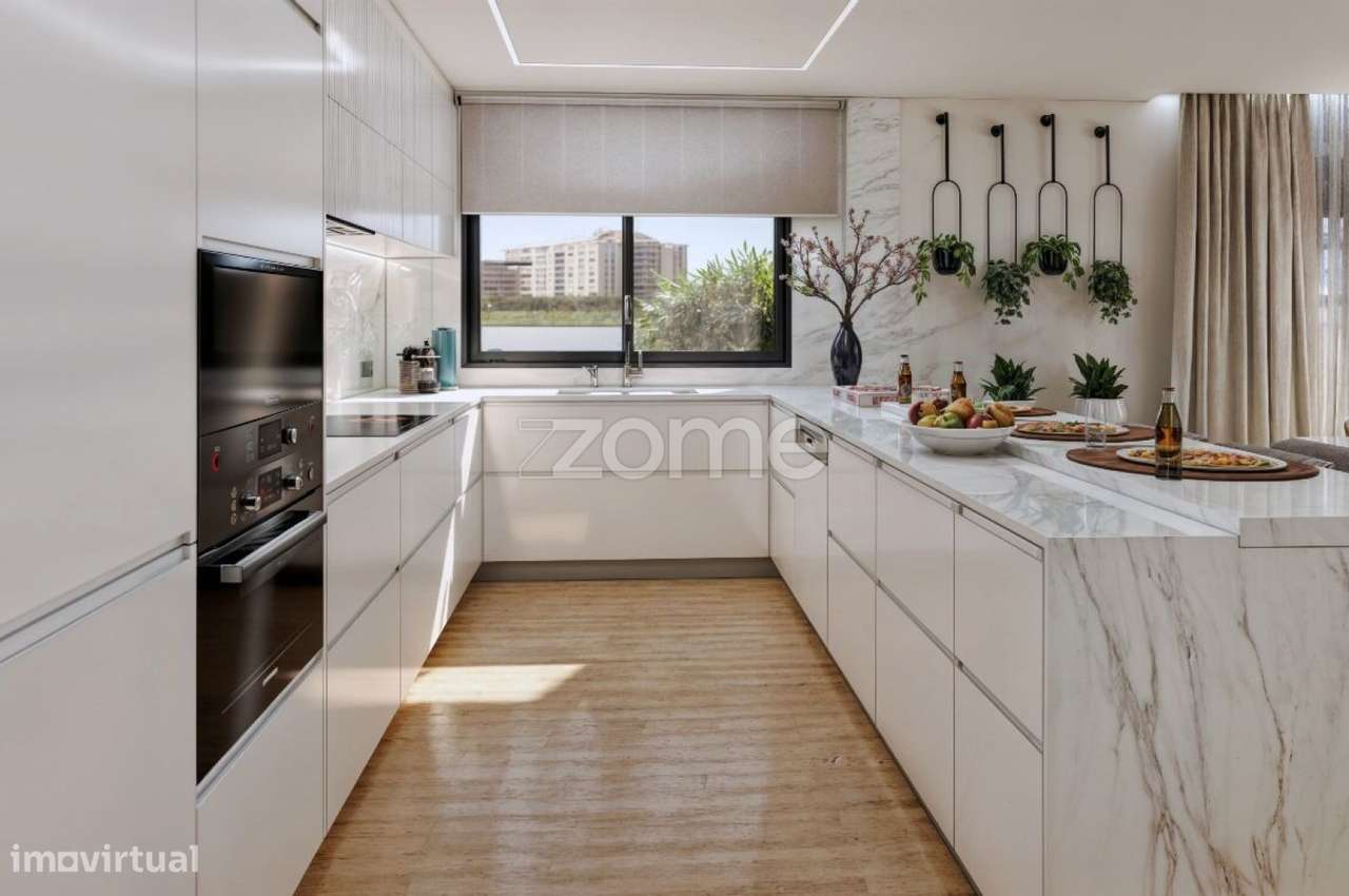 Moradia T3 em fase de pedreiro – Santa Maria da Feira (Passionistas) - Grande imagem: 2/14